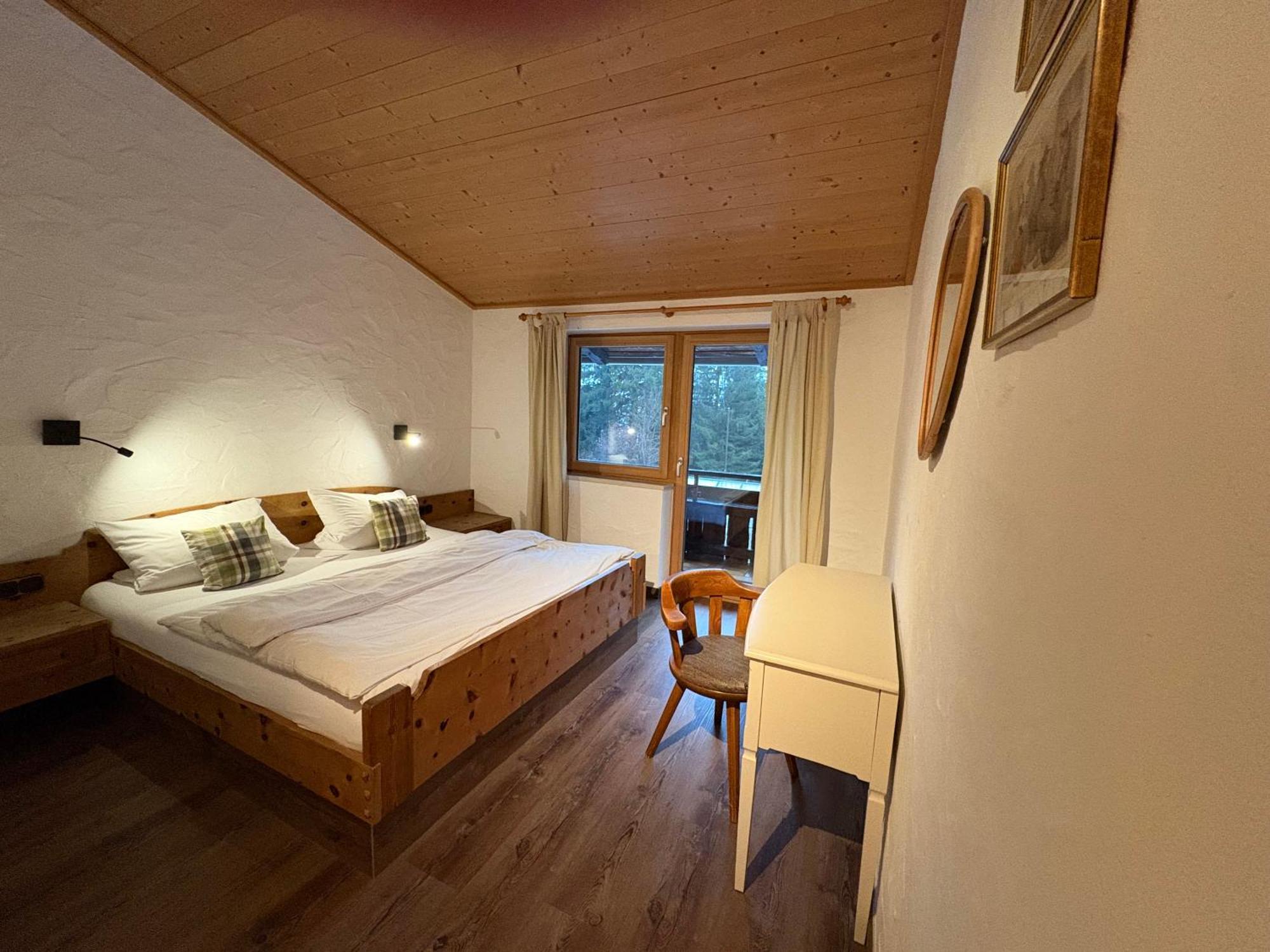 Dreimaederlhaus Am Berg Appartement Pfronten Buitenkant foto
